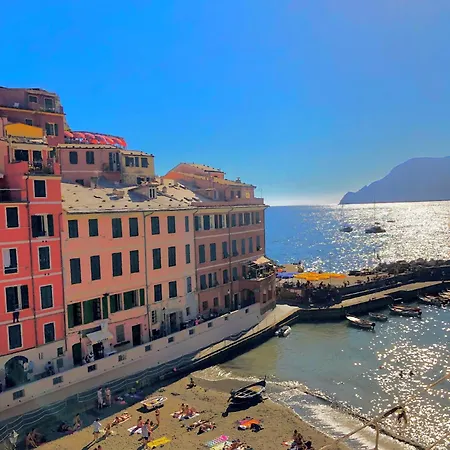 Sea View Junior * Vernazza